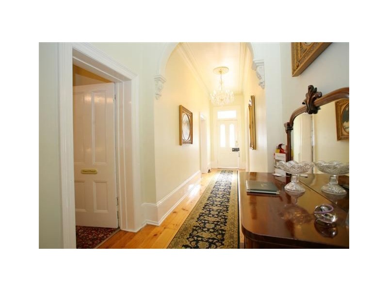 Battery Point TAS 7004