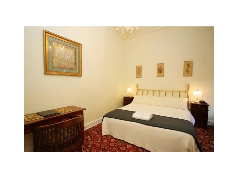 Battery Point TAS 7004