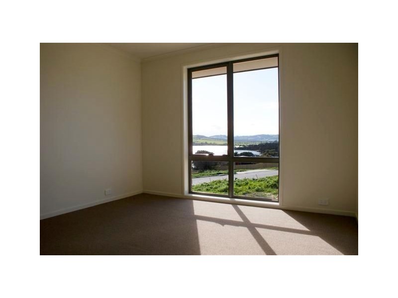 76 Reynolds Road, Midway Point TAS 7171