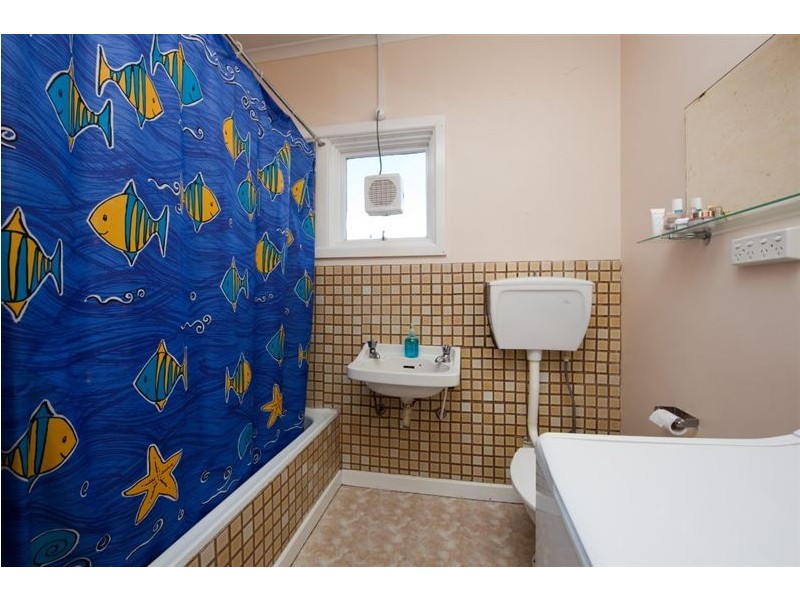 9/1A Sayer Crescent, Sandy Bay TAS 7005