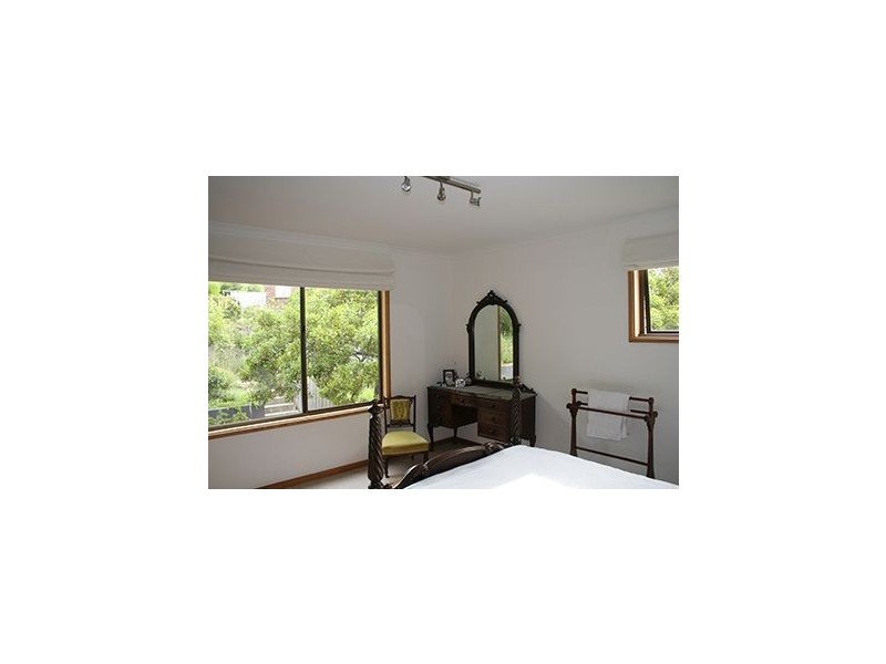 1/3 Atunga Street, Taroona TAS 7053