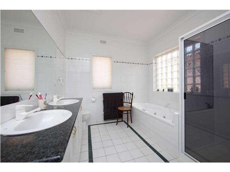 49 Waimea Avenue, Sandy Bay TAS 7005