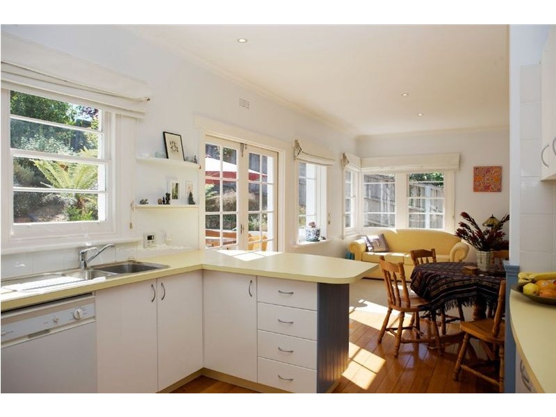 10 Norfolk Crescent, Sandy Bay TAS 7005