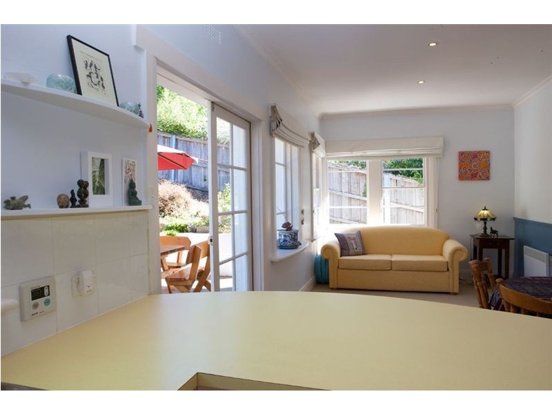 10 Norfolk Crescent, Sandy Bay TAS 7005
