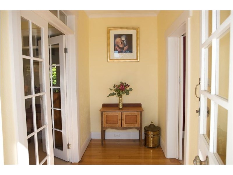 10 Norfolk Crescent, Sandy Bay TAS 7005