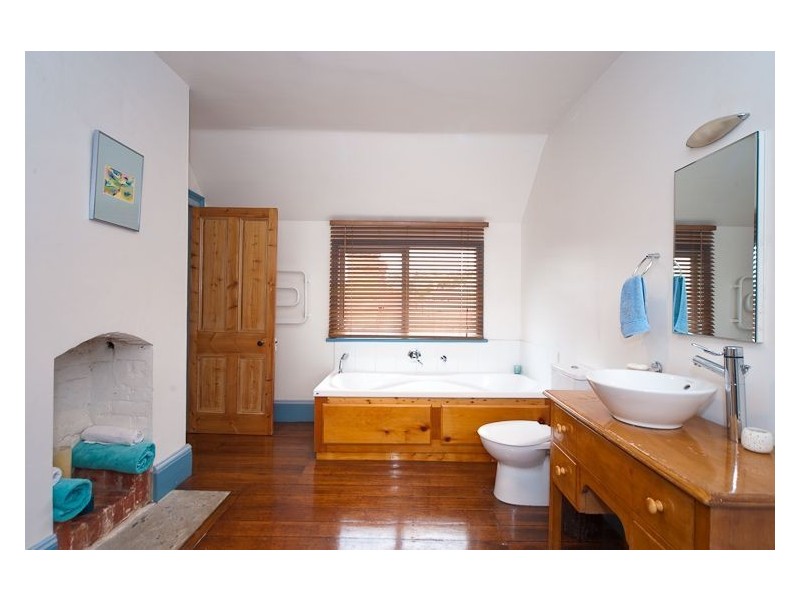 5 Bayley Street, Glebe TAS 7000