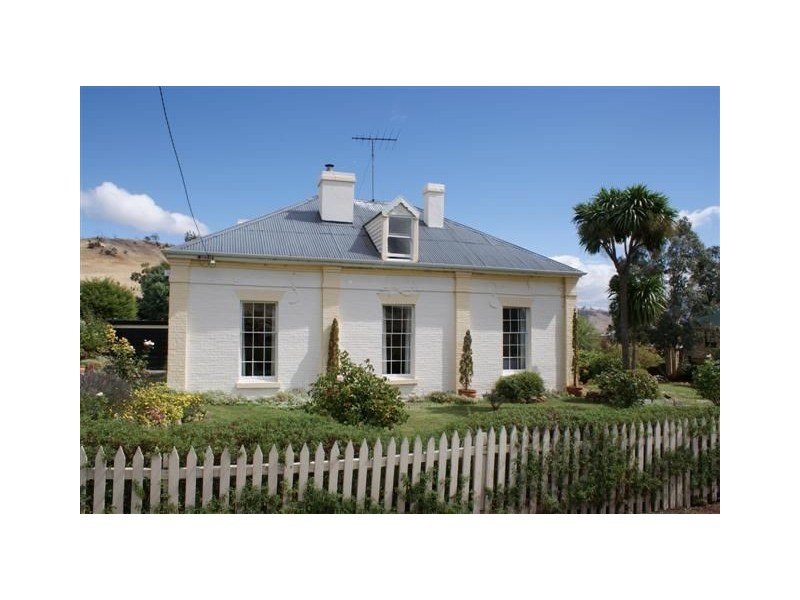 29 Main Street, Kempton TAS 7030