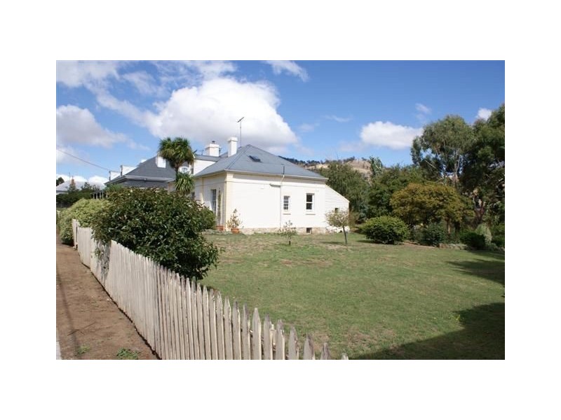 29 Main Street, Kempton TAS 7030