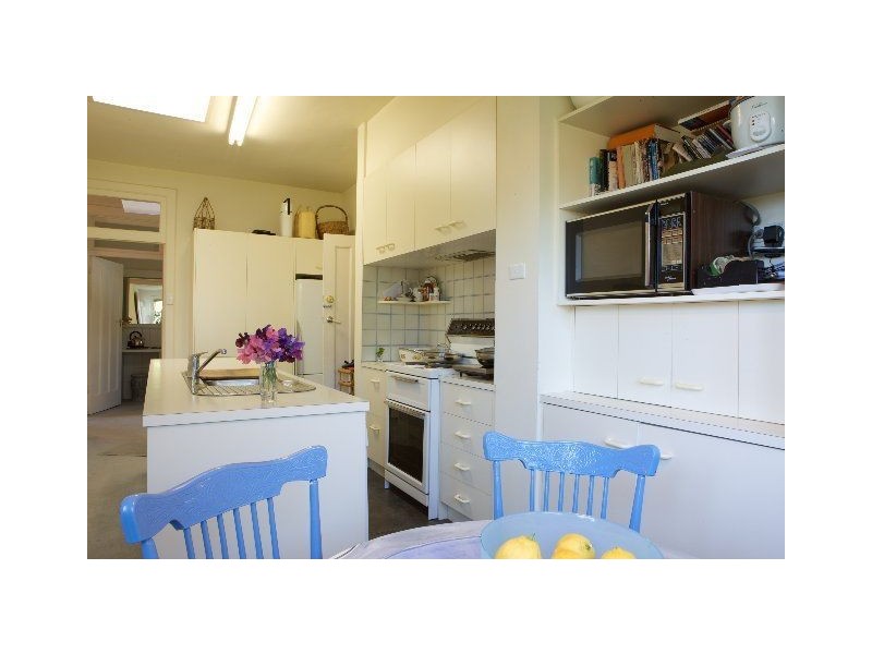 11 Red Knigts Road, Sandy Bay TAS 7005