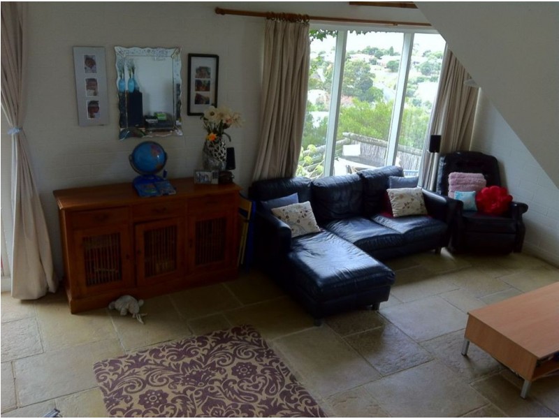 483 Churchill Avenue, Sandy Bay TAS 7005