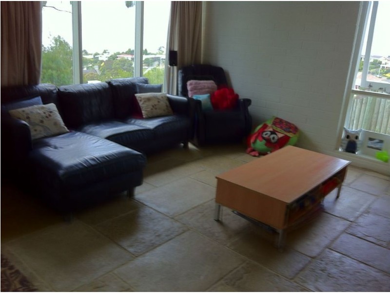 483 Churchill Avenue, Sandy Bay TAS 7005