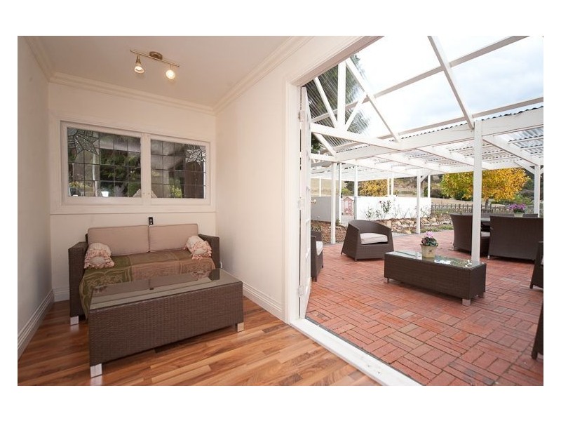 Collinsvale TAS 7012