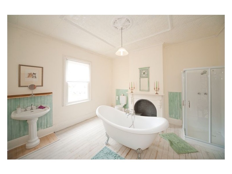 Collinsvale TAS 7012