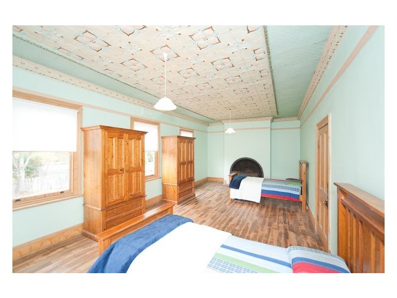 Collinsvale TAS 7012