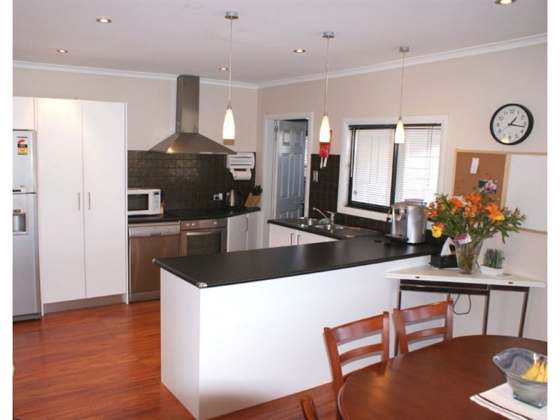 11 Milton Crescent, Moonah TAS 7009