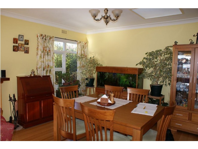 12 Hillside Road, West Hobart TAS 7000