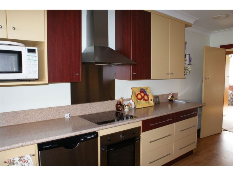 12 Hillside Road, West Hobart TAS 7000