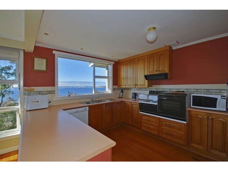 12 Harrow Place, Taroona TAS 7053