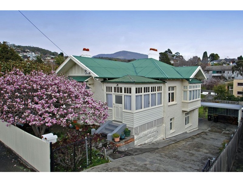 3 Newlands Avenue, Lenah Valley TAS 7008