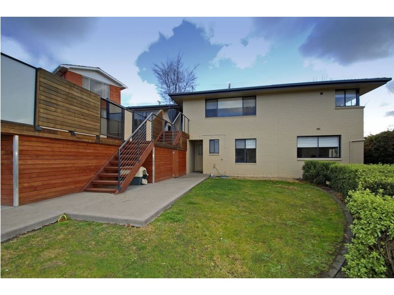 7 Fehre Court, Sandy Bay TAS 7005