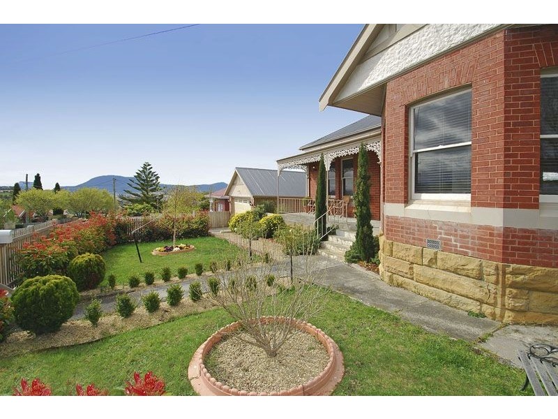 13 Carlton Street, New Town TAS 7008
