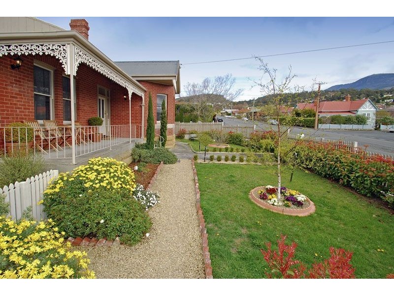13 Carlton Street, New Town TAS 7008