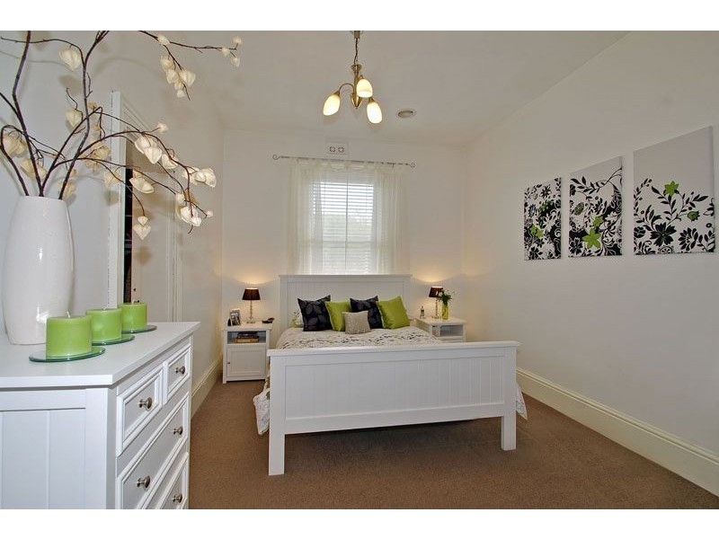 13 Carlton Street, New Town TAS 7008