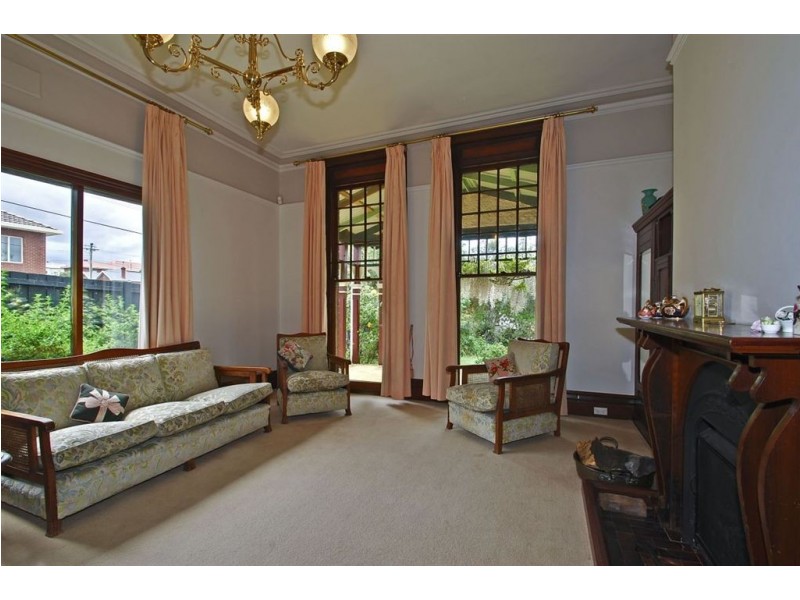 16 Augusta Road, New Town TAS 7008