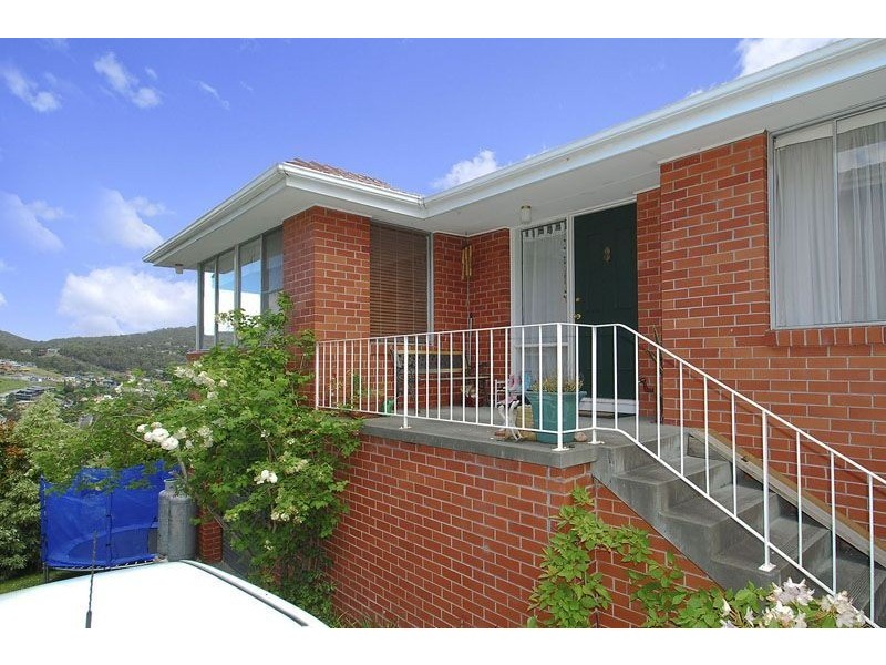 29 Stratton Avenue, Lenah Valley TAS 7008