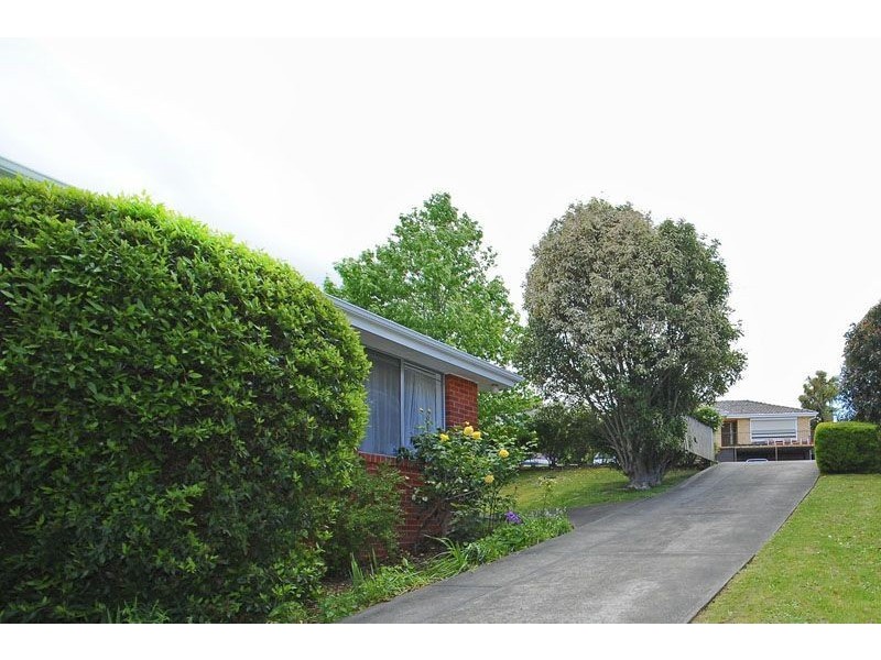 29 Stratton Avenue, Lenah Valley TAS 7008