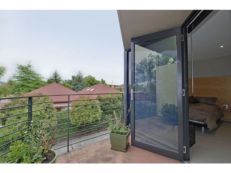 12/82 Sandy Bay Road, Battery Point TAS 7004