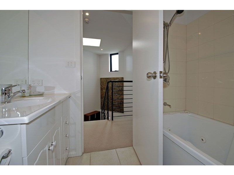 12/82 Sandy Bay Road, Battery Point TAS 7004