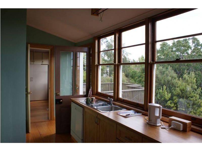 3 Carr Street, North Hobart TAS 7000