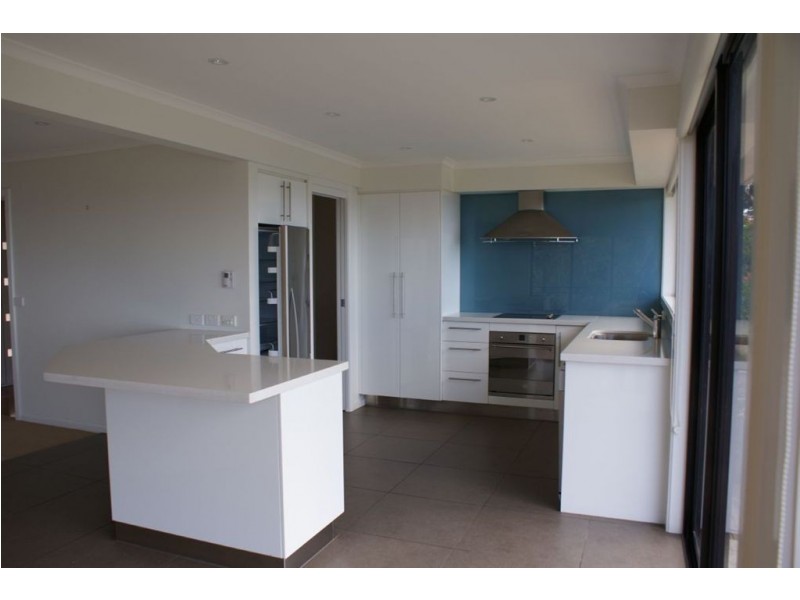 48 Delta Court, Taroona TAS 7053