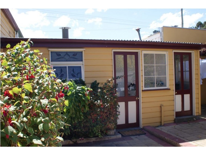 11 Letitia Street, West Hobart TAS 7000