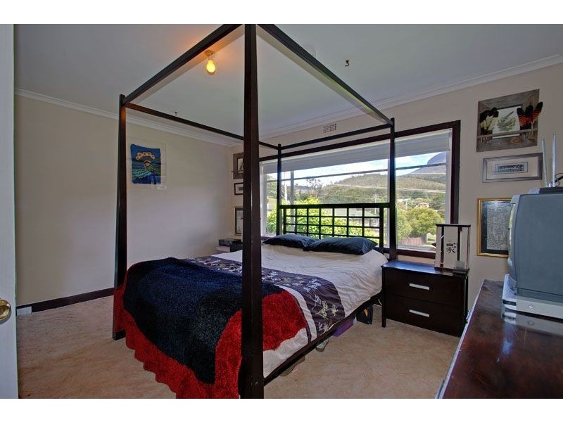 1 Devines Road, Glenorchy TAS 7010