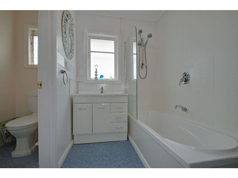 1 Devines Road, Glenorchy TAS 7010