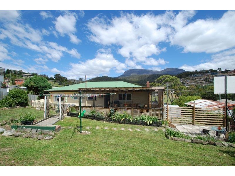 1 Devines Road, Glenorchy TAS 7010