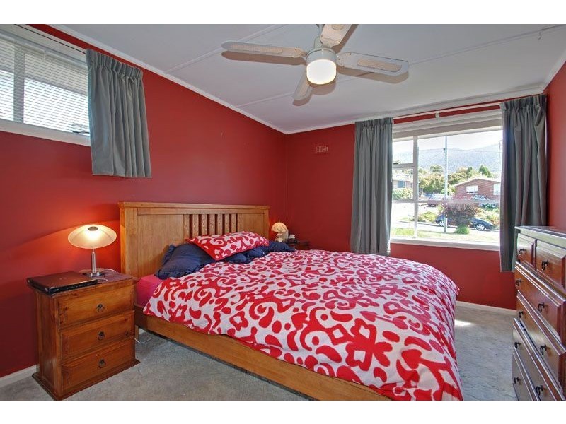 16 Cammeray Road, Claremont TAS 7011