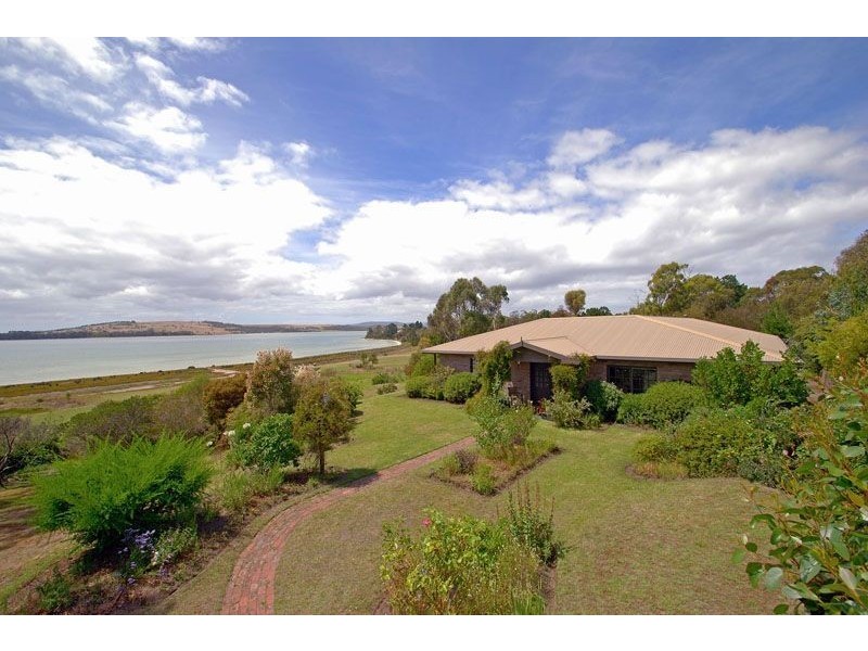 95 Clifton Beach Road, Sandford TAS 7020