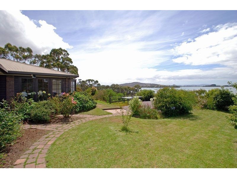 95 Clifton Beach Road, Sandford TAS 7020