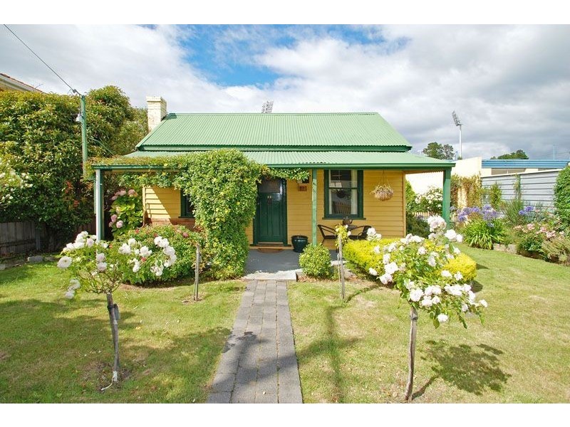 33 Clarence Street, Bellerive TAS 7018