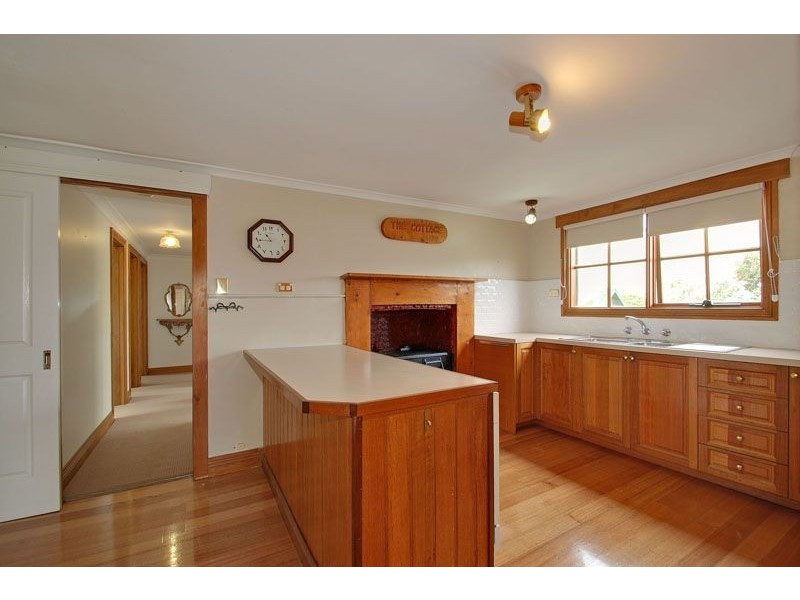 33 Clarence Street, Bellerive TAS 7018