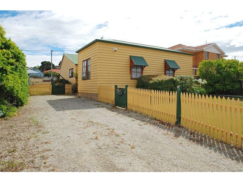 33 Clarence Street, Bellerive TAS 7018
