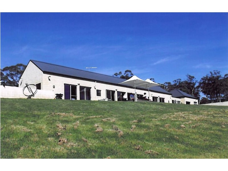 321 Lennon Road, North Bruny TAS 7150