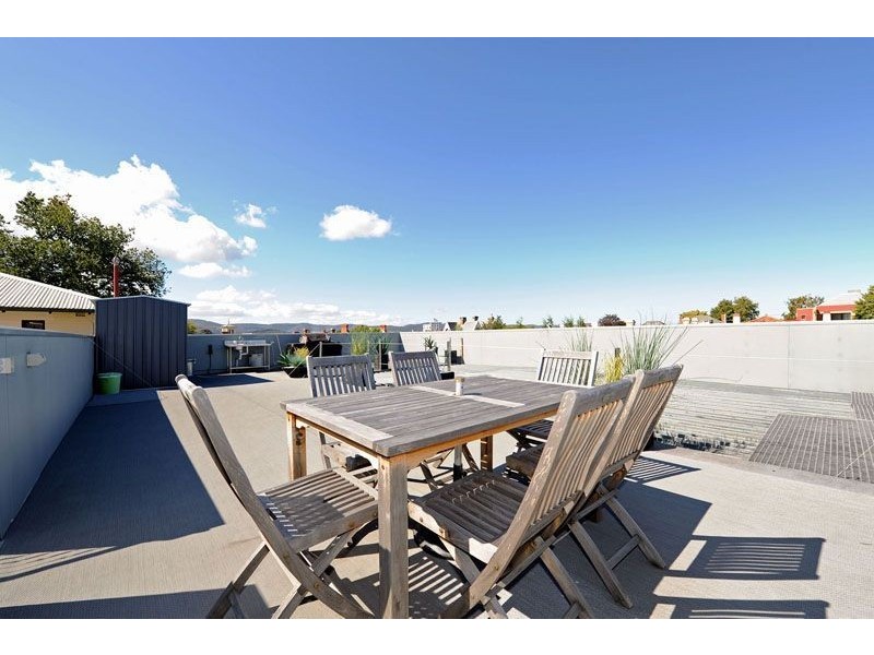 10/82 Hampden Road, Battery Point TAS 7004