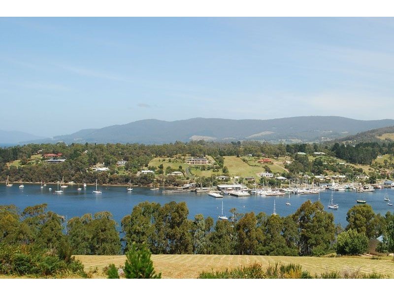 88 Ferry Road, Kettering TAS 7155