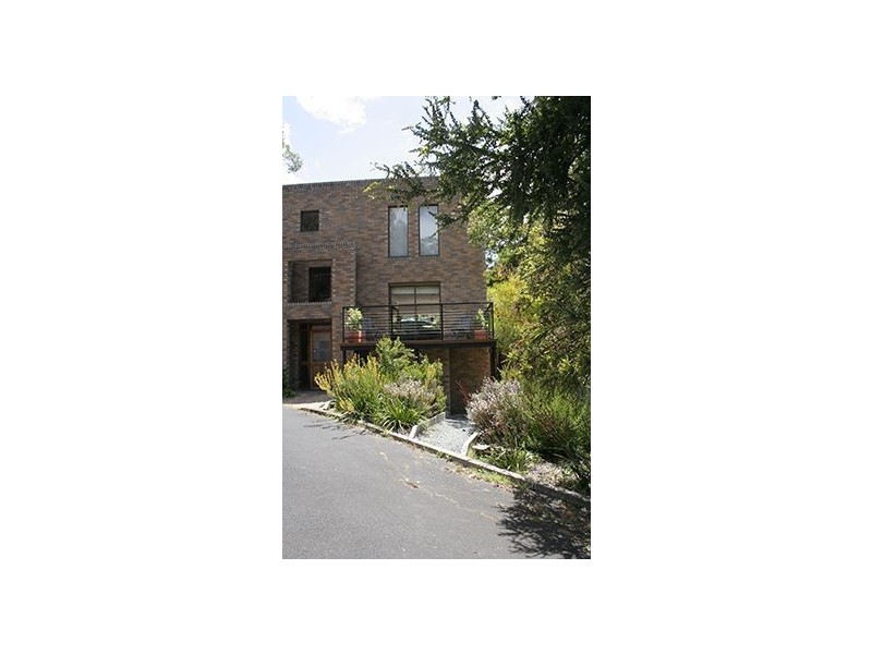 1/3 Atunga Street, Taroona TAS 7053