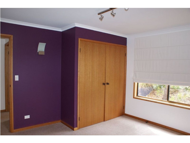 1/3 Atunga Street, Taroona TAS 7053