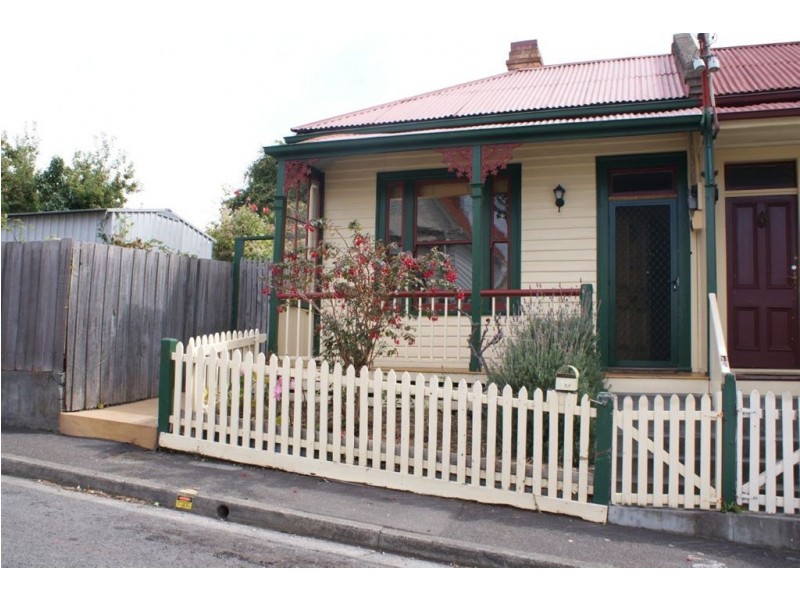 16 Balmoral Street, Sandy Bay TAS 7005